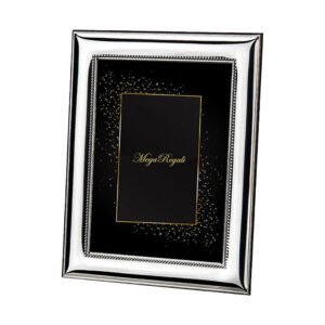 Cornice porta foto argento con dettagli raffinati e decorazioni scintillanti. Perfetta per occasioni.